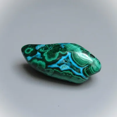 Malachit - chryzokol přírodní leštěný 95g, Kongo | MINERALS-STONES®