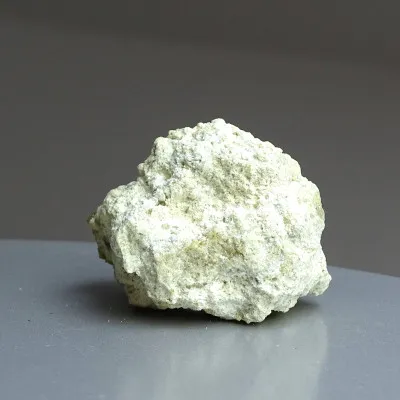 Granát grosulár krystaly v hornině 33g, Mali | MINERALS-STONES®