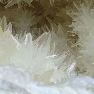 Drúza kalcitu z Maroka – krystalická dutina 2078g |MINERALS-STONES®