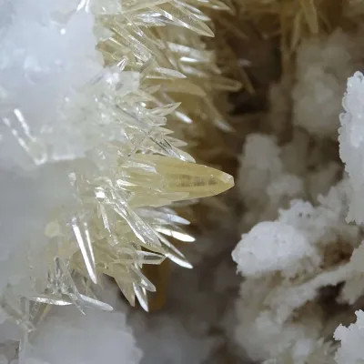 Kalzit-Druse aus Marokko – Kristallhohlraum 2194g |MINERALS-STONES