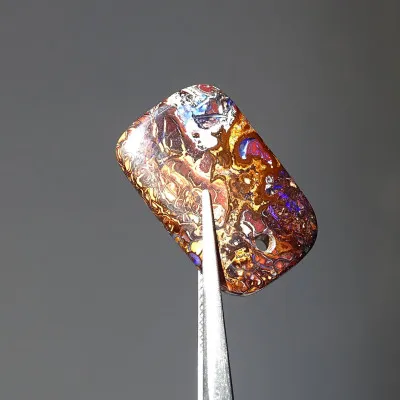 Australský opál provrtaný kabošon 5,8g| MINERALS-STONES®