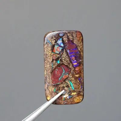 Australský opál provrtaný kabošon 9,7g| MINERALS-STONES®