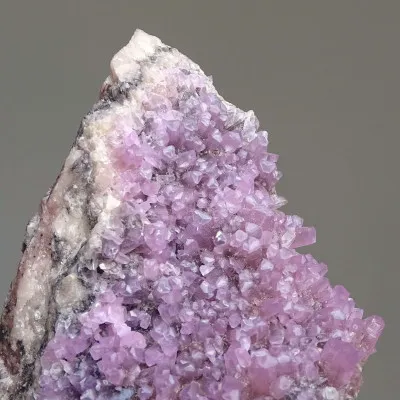 Kobaltcalcitkristalle im Gestein, 303g, Marokko |Minerals-stones