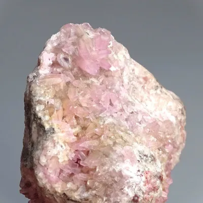 Kobaltcalcitkristalle im Gestein, 311g, Marokko |Minerals-stones