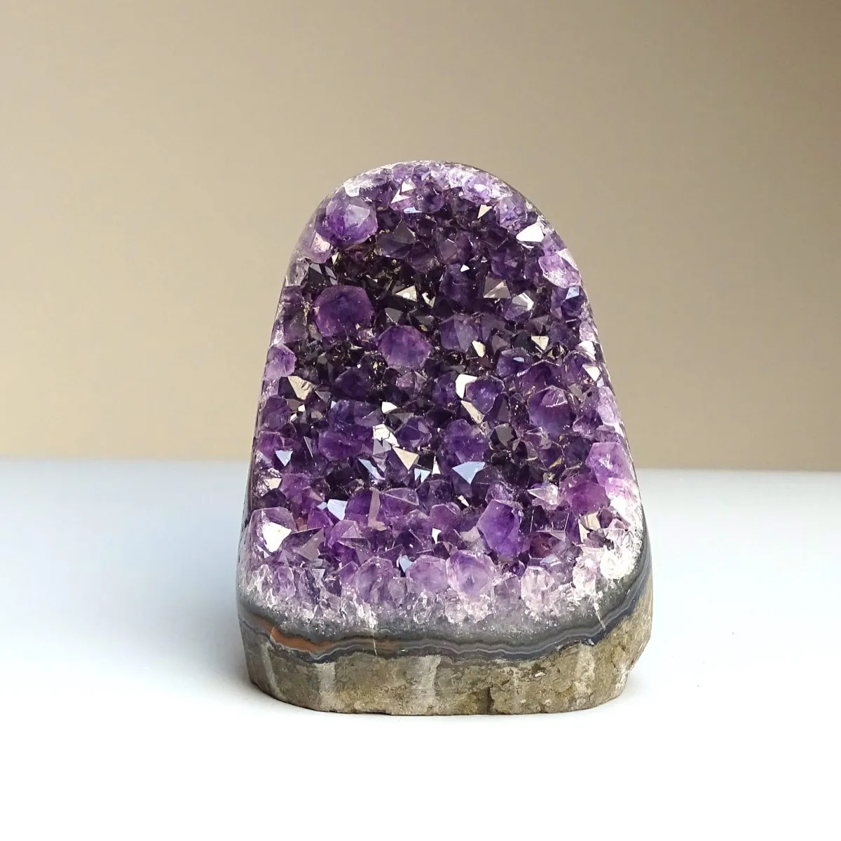 Amethyst-Druse 528g, Uruguay | MINERALS-STONES