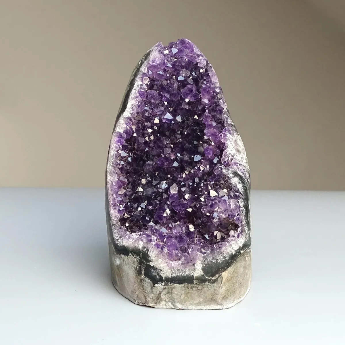 Ametyst přírodní drúza 803g, Uruguay | MINERALS-STONES®