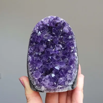 Ametyst přírodní drúza 487g, Uruguay | MINERALS-STONES®