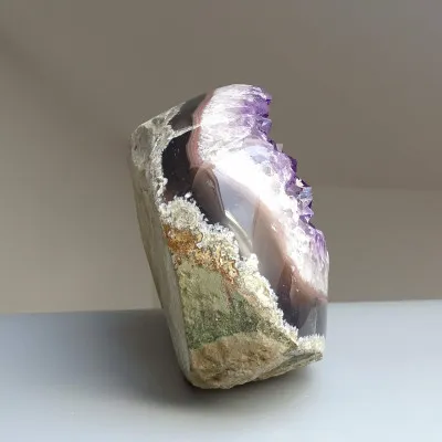 Ametyst přírodní drúza 2249g, Uruguay | MINERALS-STONES®