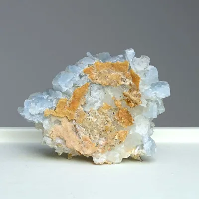 Baryt modrý přírodní minerál v hornině 119g, Maroko