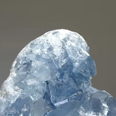 Celestin-Kristalle, Druse, 1045g, Madagaskar | Minerals-Stones