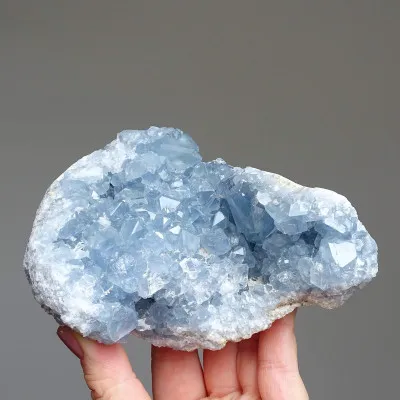 Celestýn krystaly drúza 1005g, Madagaskar | Minerals-Stones