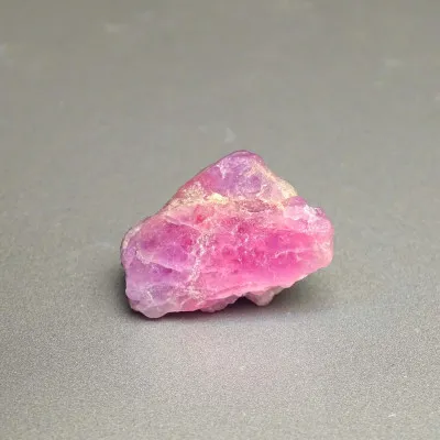 Hackmanit přírodní krystal 5,9g, Afganistán | Minerals-stones