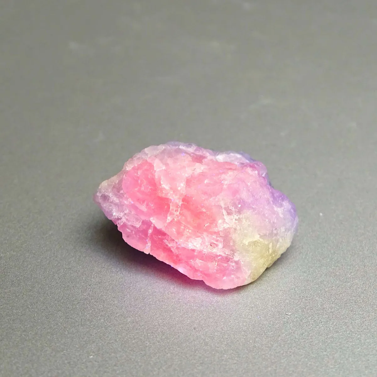 Hackmanit natürlicher Kristall 9,4g, Afghanistan | Minerals-stones