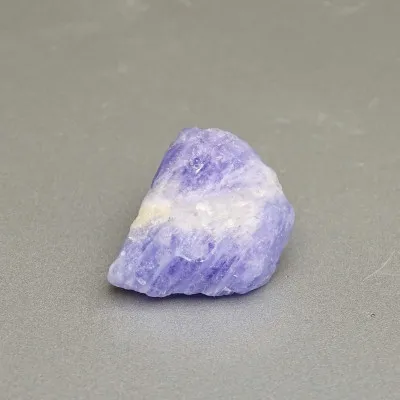 Hackmanit přírodní krystal 7,3g, Afganistán | Minerals-stones