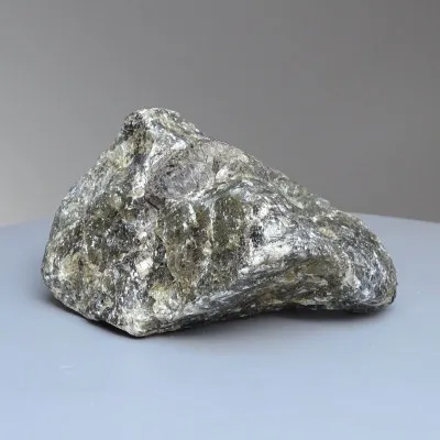 Labradorit, natürlich, unpoliert 445g, Madagaskar | MINERALS-STONES