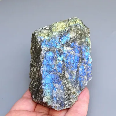 Labradorite natural unpolished 311g, Madagascar | MINERALS-STONES