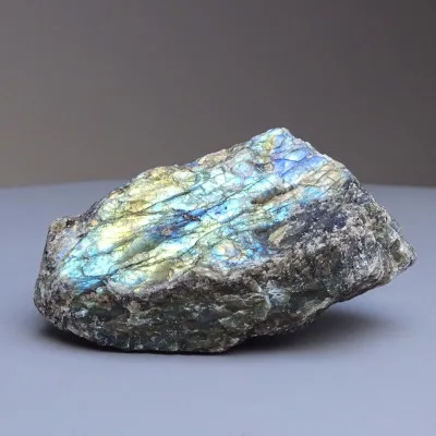 Labradorite natural unpolished 198g, Madagascar | MINERALS-STONES