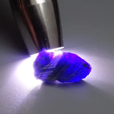 Tanzanit surový minerál 13,7g, Tanzánie | MINERALS-STONES