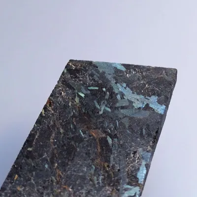 Nuummit přírodní minerál plát 52,3g, Grónsko | Minerals-stones