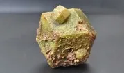 Garnet – natural and collector minerals