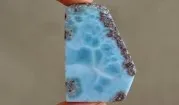 Larimar roh