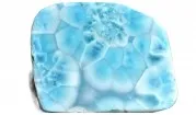 Larimar – vzácný modrý přírodní minerál
