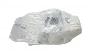Petalit – přírodní minerál lithium-hlinitého silikátu