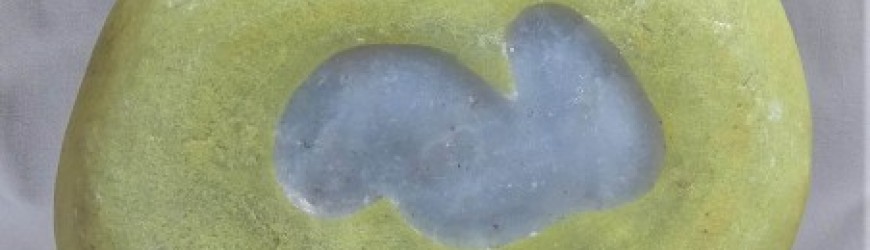 Přírodní minerál jadeit z Barmy | MINERALS-STONES®